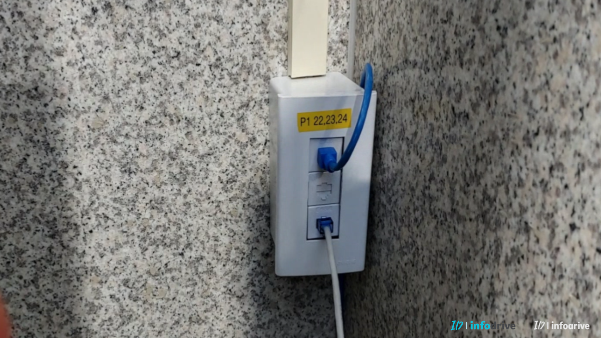 대리석에 인터넷 콘센트 설치