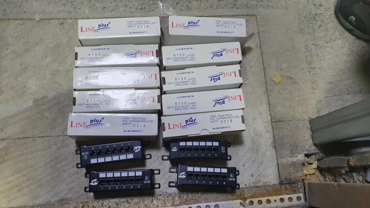 6포트 패치패널