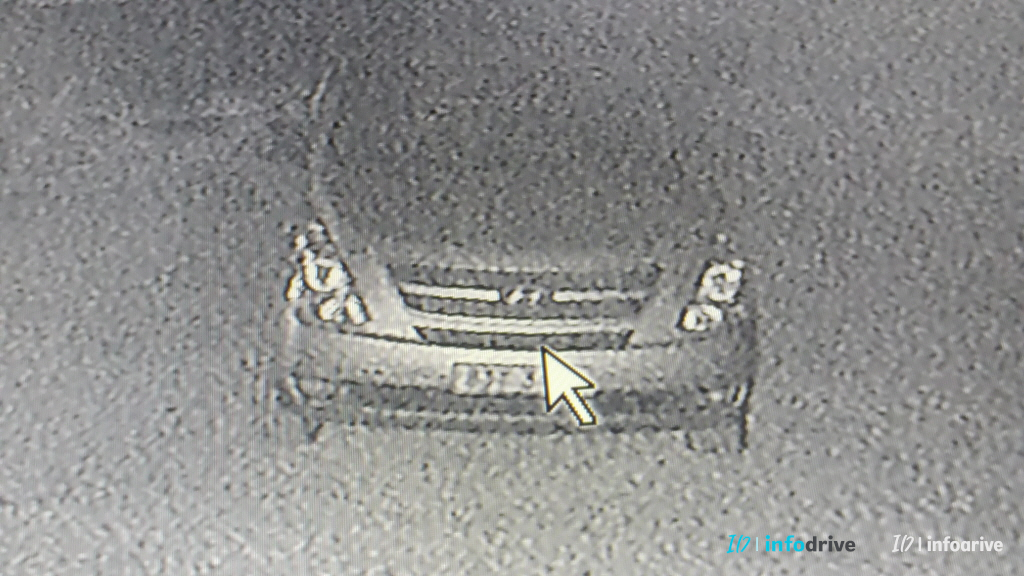 CCTV 적외선 투광기 사용 전 야간 번호판 식별 어려운 화면