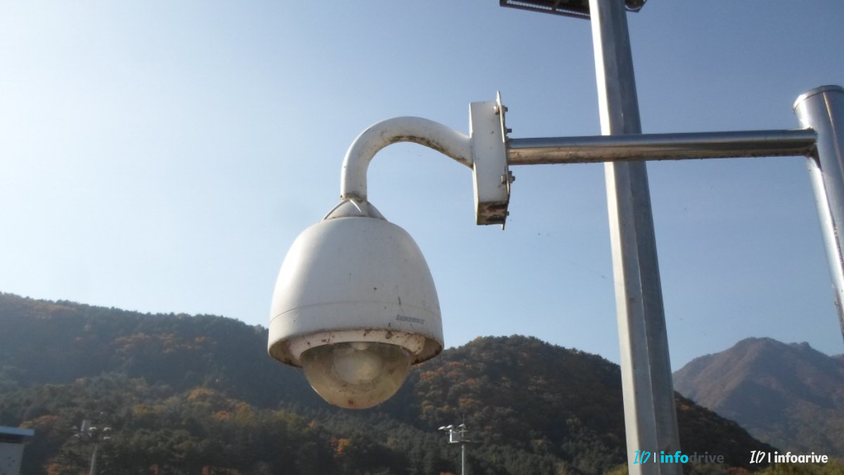 돔카메라 CCTV 야간 화면이 뿌옇게 보일 때